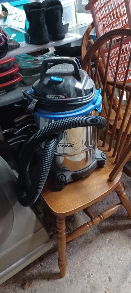 Mastervac Wet/Dry Vacuum thumbnail