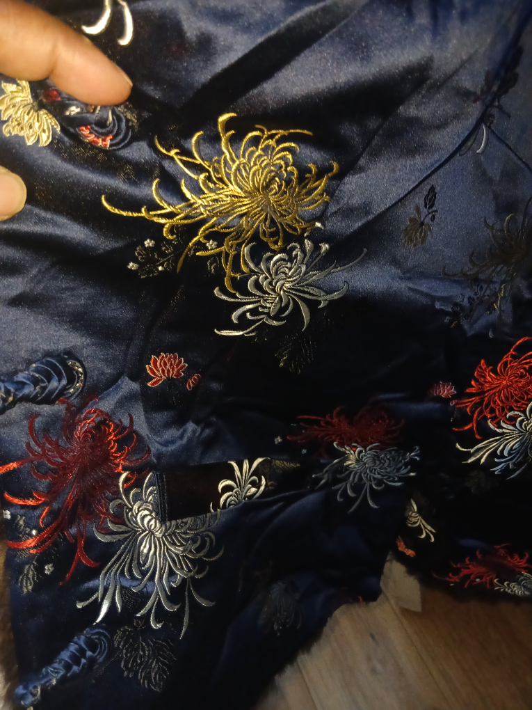 Fur Vest with Floral Lining - photo 2
