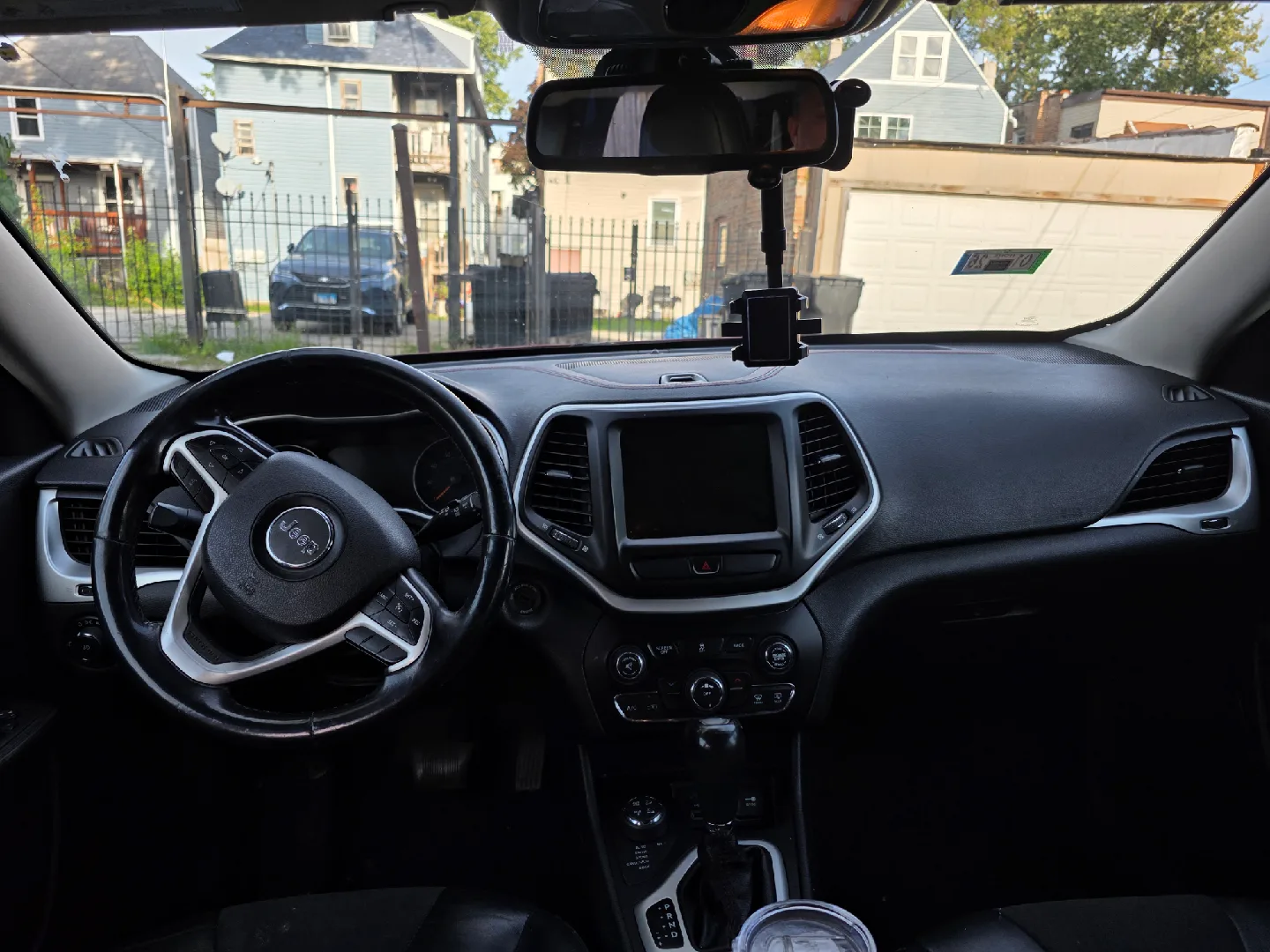 Cheep cherokee trailhawk 2015 image indicator(10)