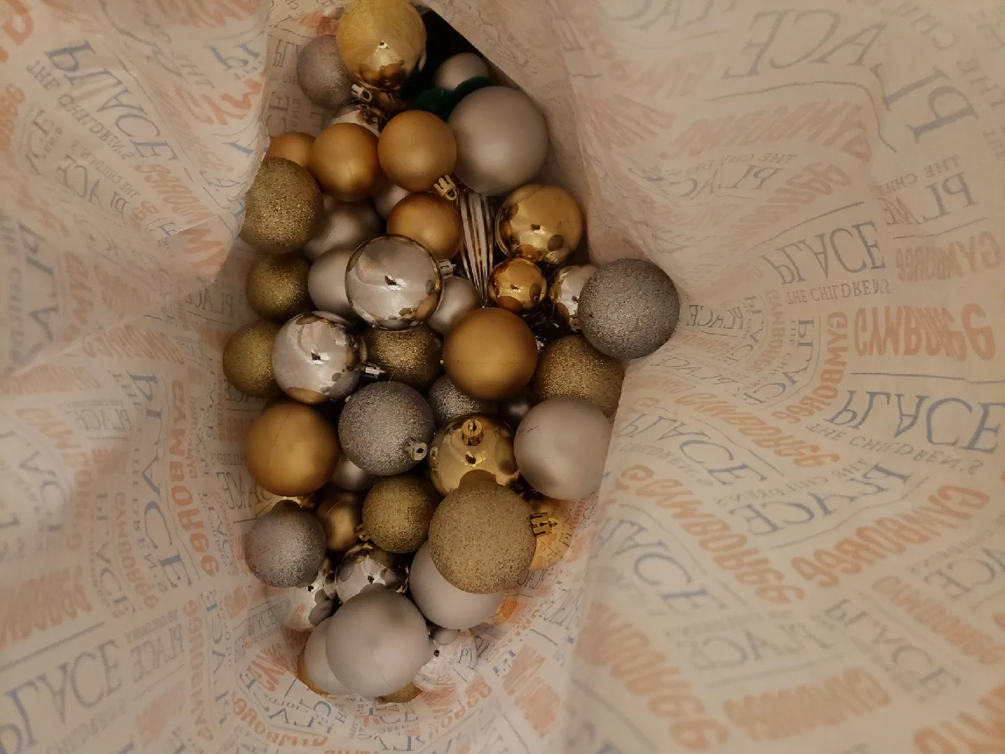 Christmas Lights, Ornaments and Star Tree Topper thumbnail