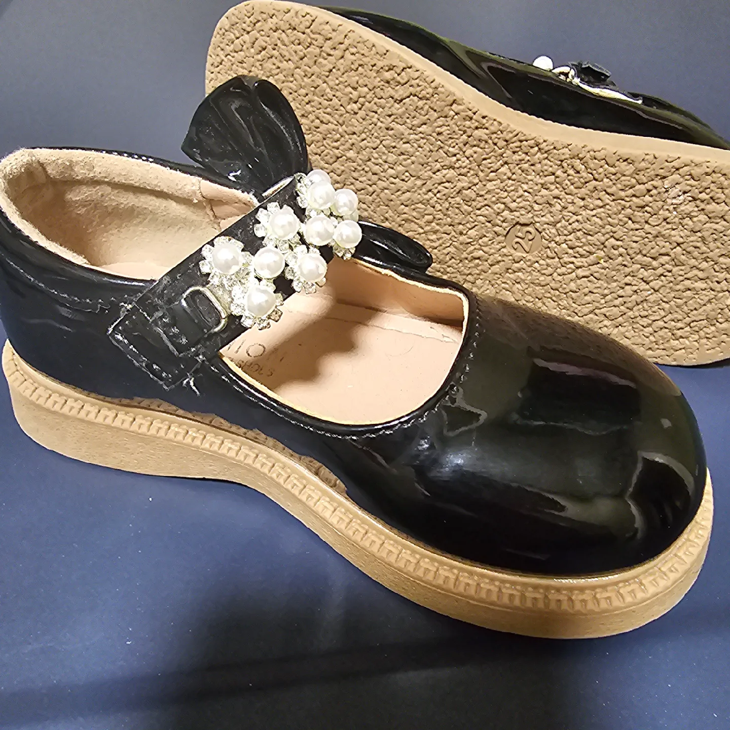 Black Patent Leather Mary Jane Shoes - Size 25 image indicator(3)