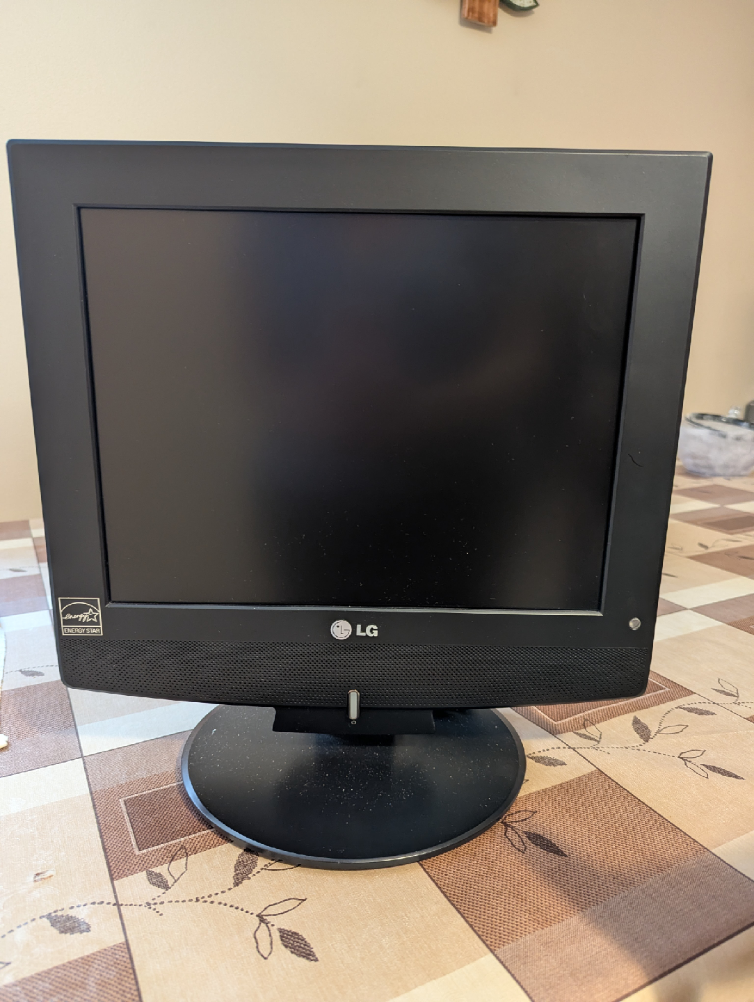 LG 15LC1RB 15-inch LCD Monitor