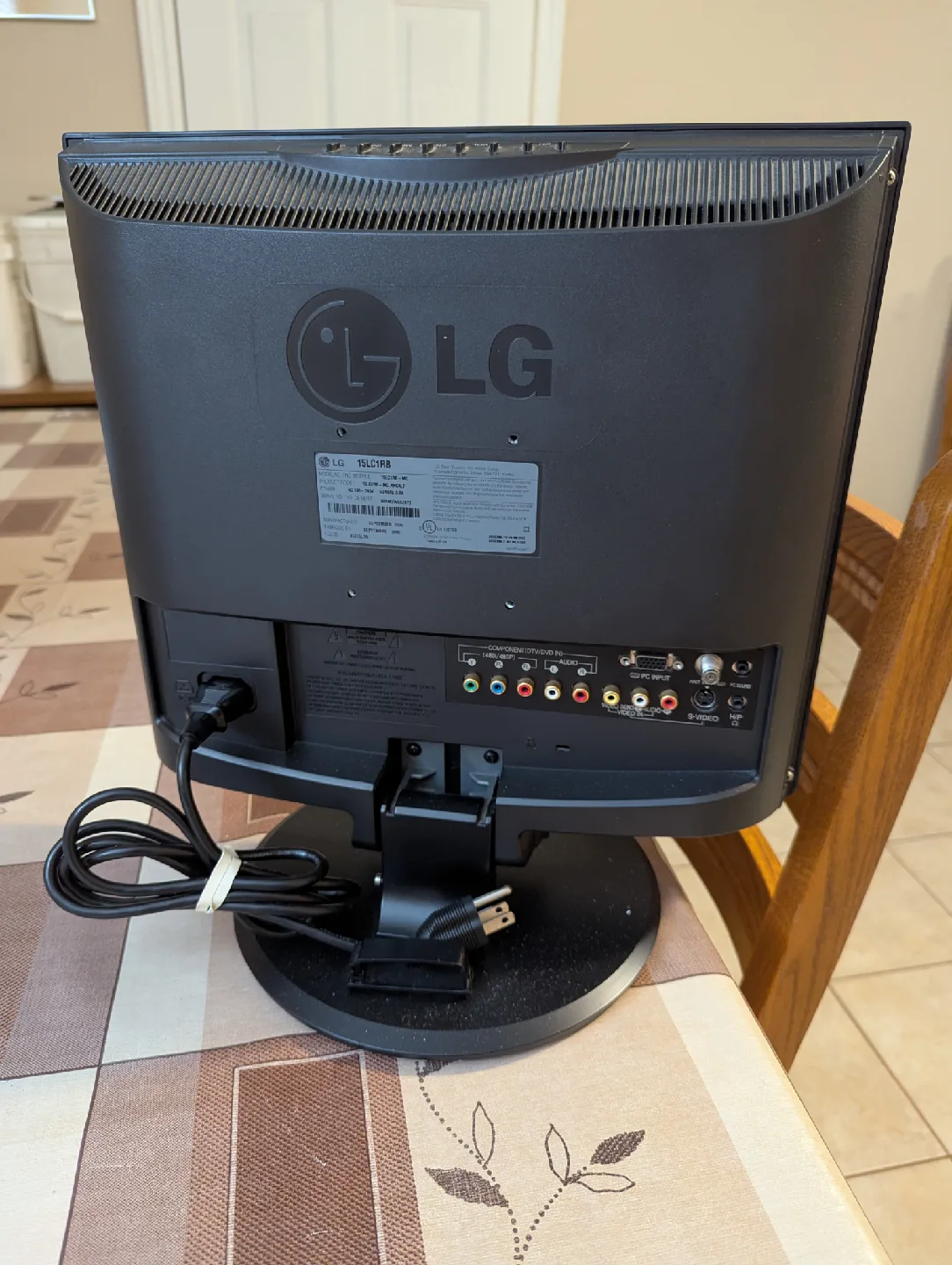 LG 15LC1RB 15-inch LCD Monitor image indicator(3)