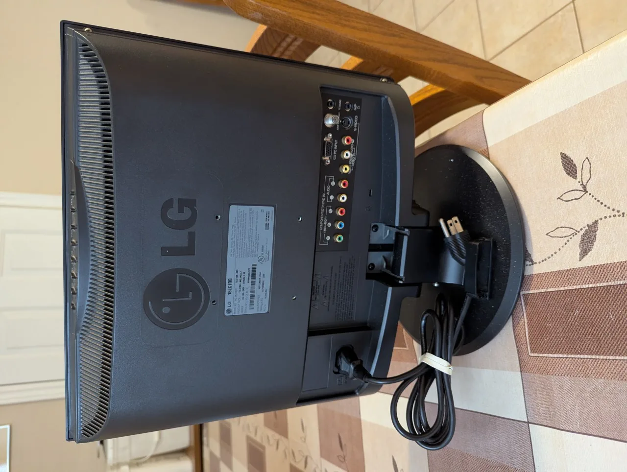 LG 15LC1RB 15-inch LCD Monitor image indicator(4)