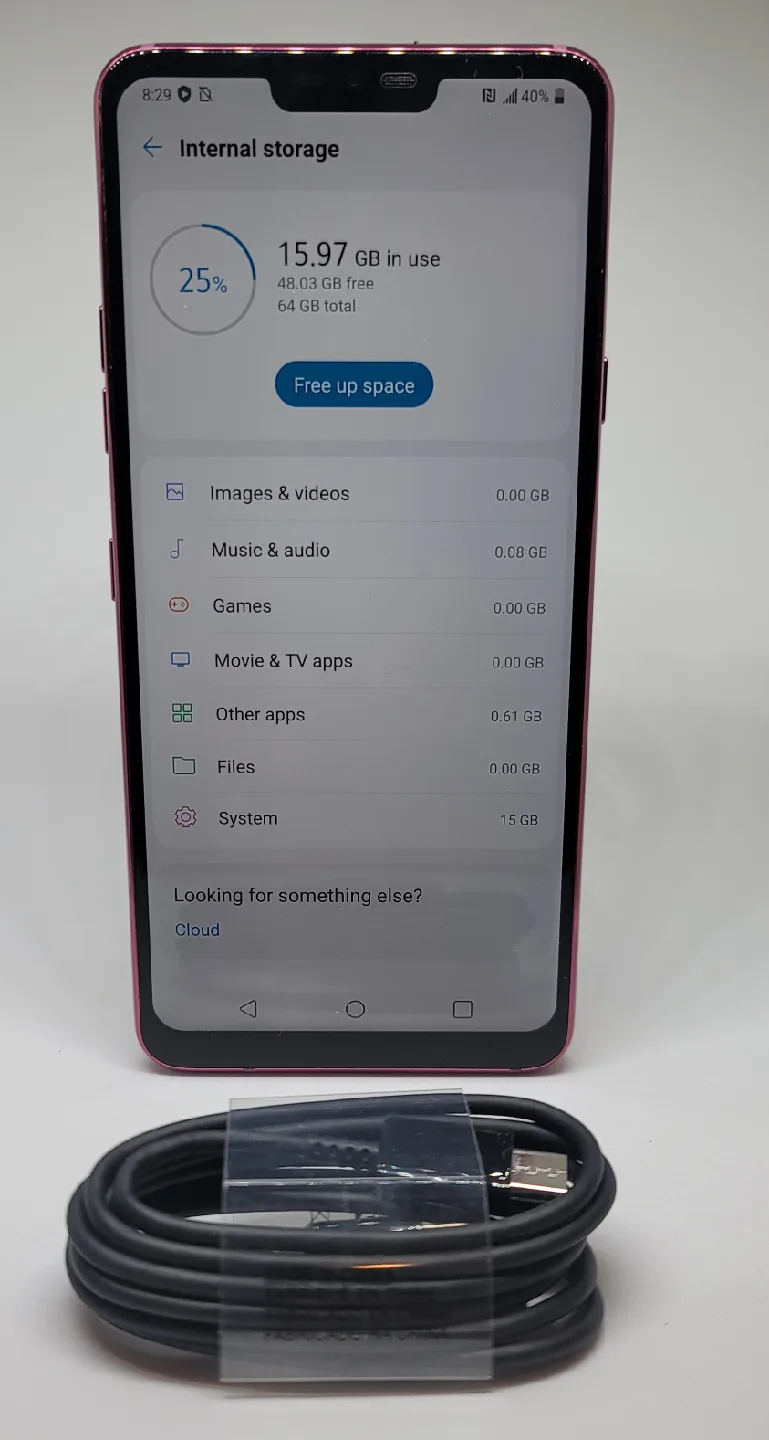 LG G7 ThinQ – Red (Unlocked) 64GB / 4GB – $80 image indicator(10)
