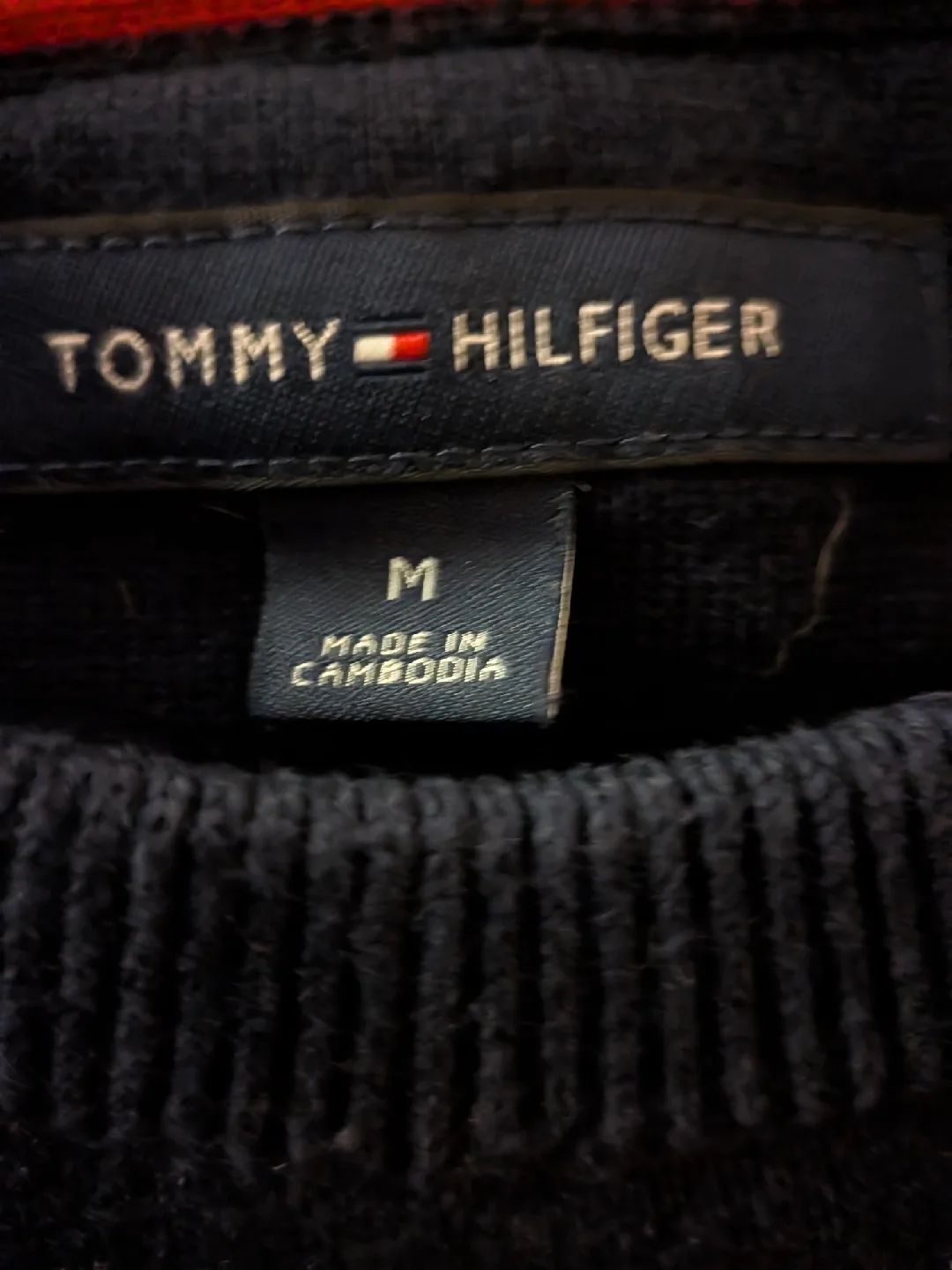 Tommy Hilfiger Sweater - Size M image indicator(2)