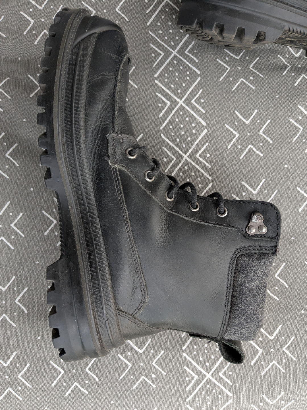 Kamik winter boots, men size 10 - photo 2