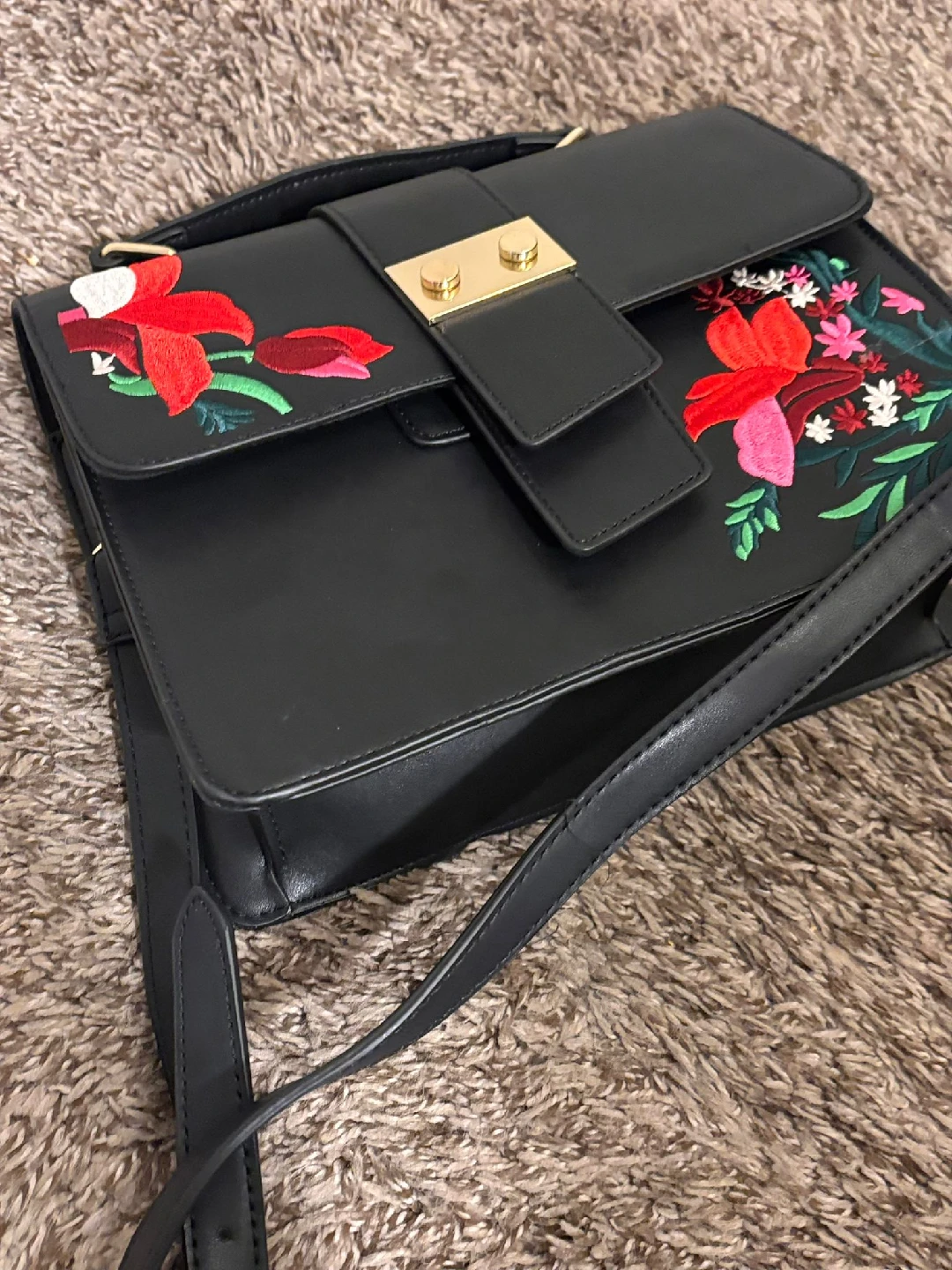 Floral Embroidered Black Crossbody Bag - photo 3