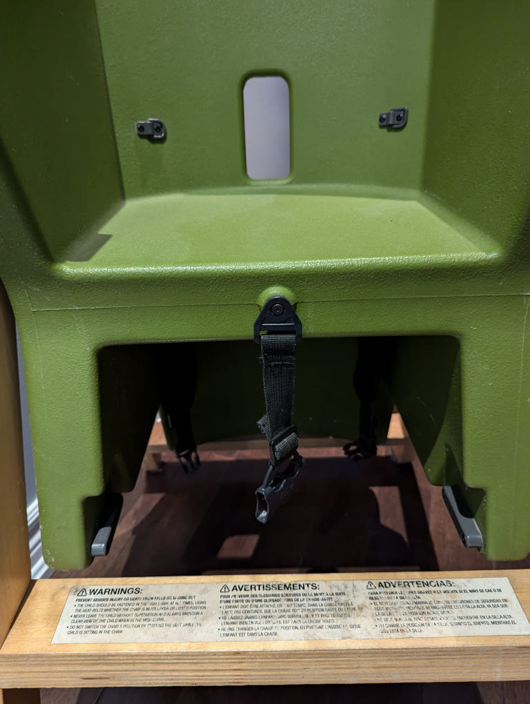 🥕 AGE Design HiLo Highchair/Chair - Convertible! - photo 4