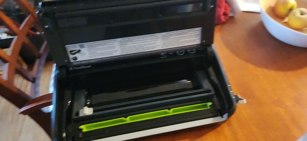 FoodSaver Vacuum sealer - photo 3