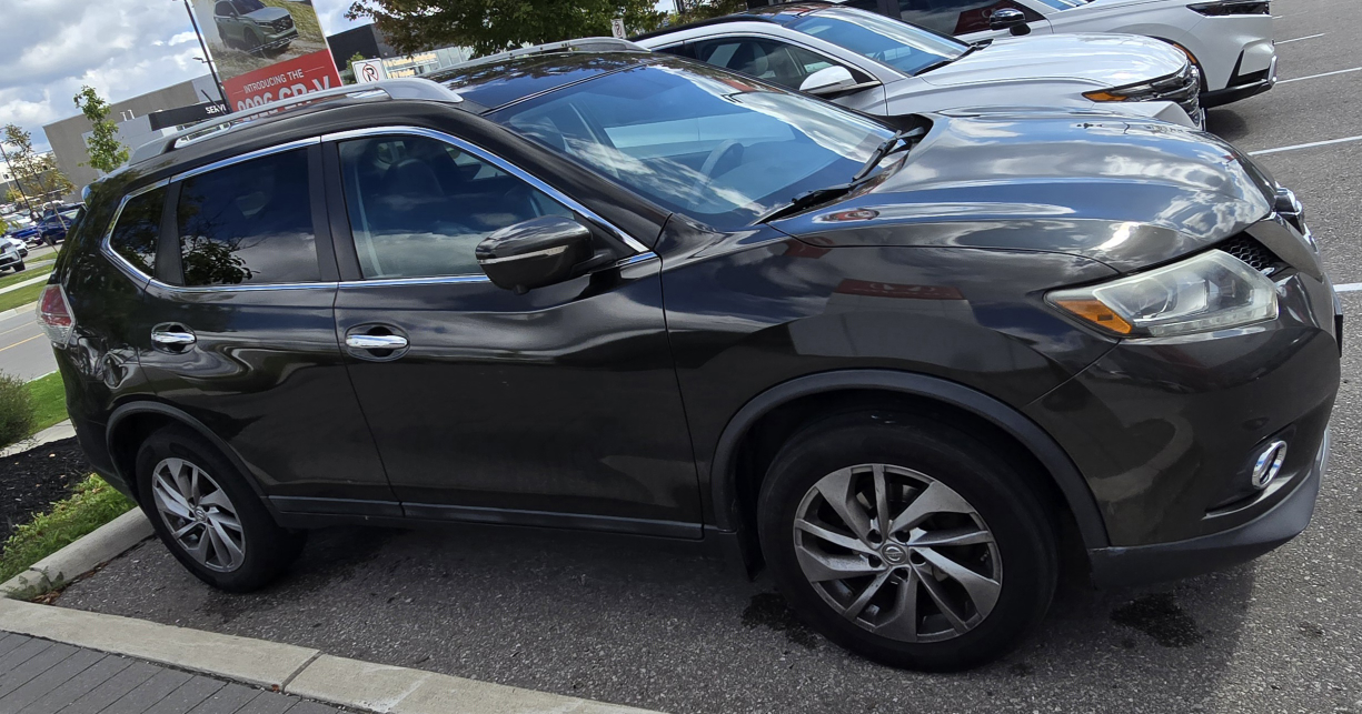 2015 Nissan Rogue SUV - photo 3