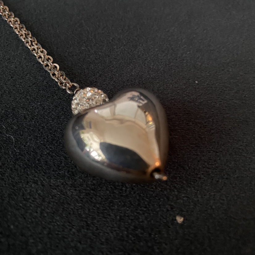 Hillberg&Berk Heart Shaped Necklace - photo 5