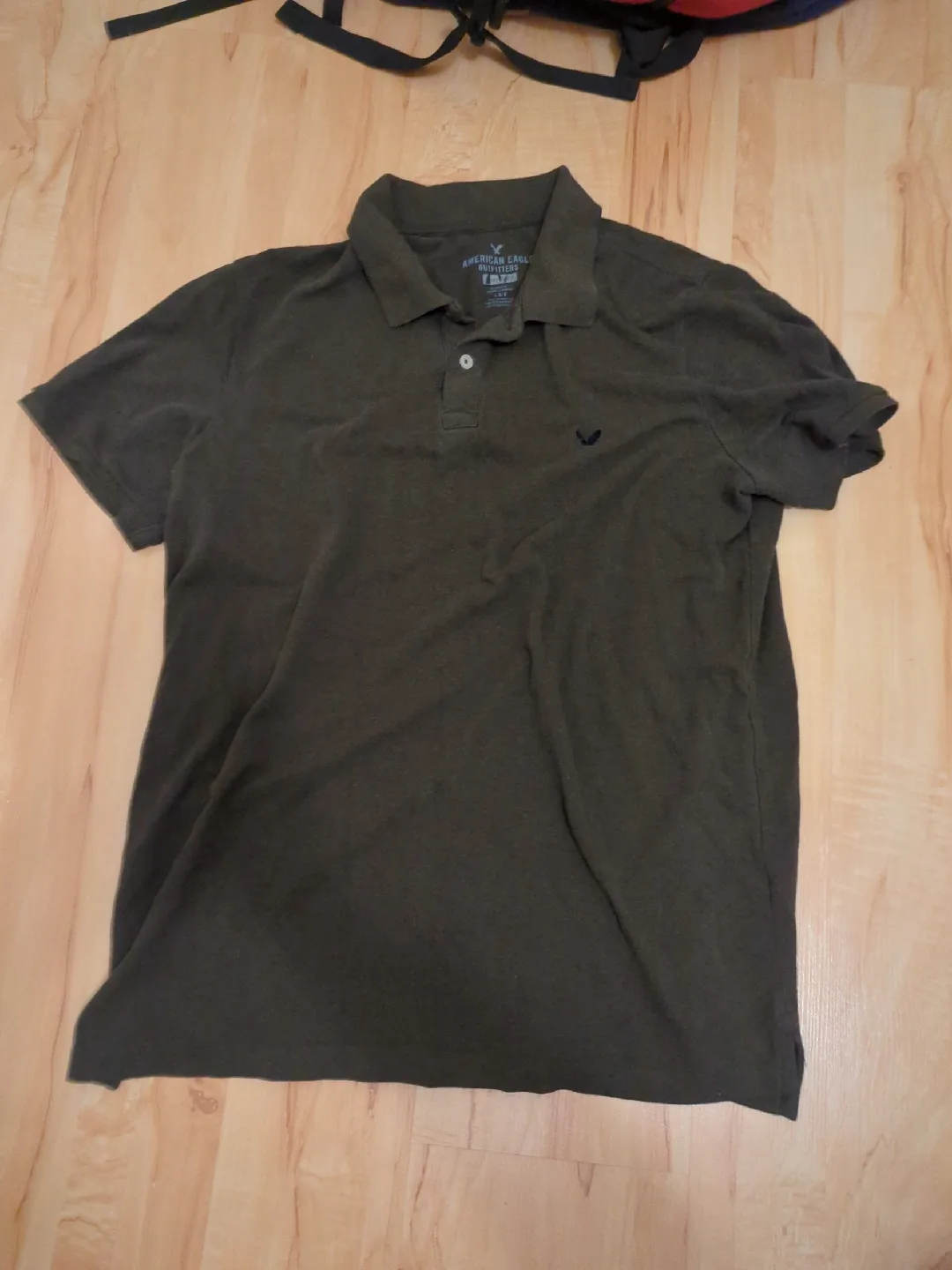 collared t-shirts image indicator(2)