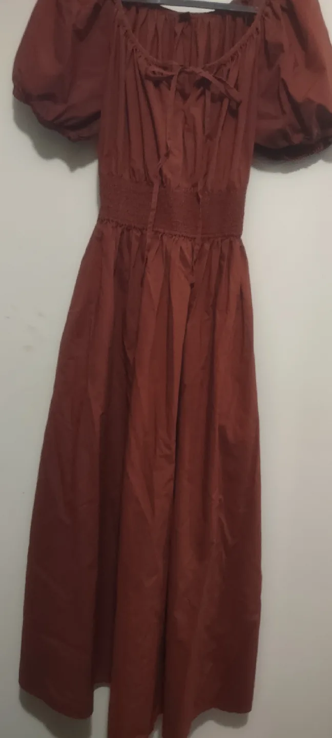 UNIQLO Brown Puff Cotton Sleeve Dress thumbnail