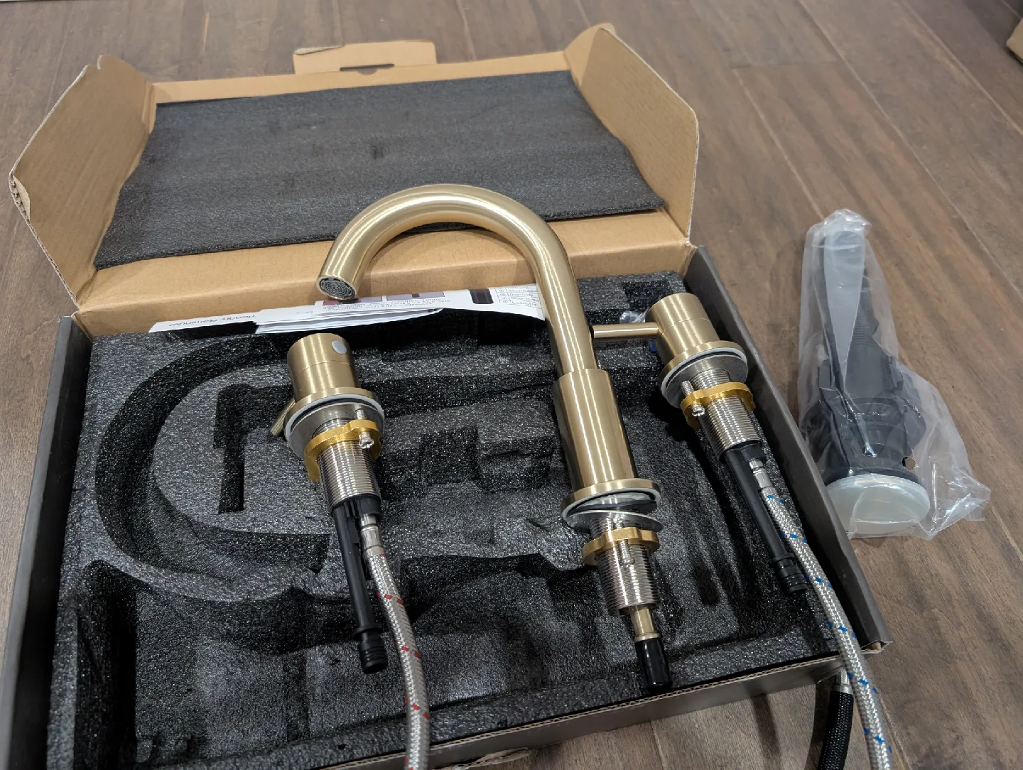 Brand New Gold Bathroom Faucet For Sale image indicator(4)