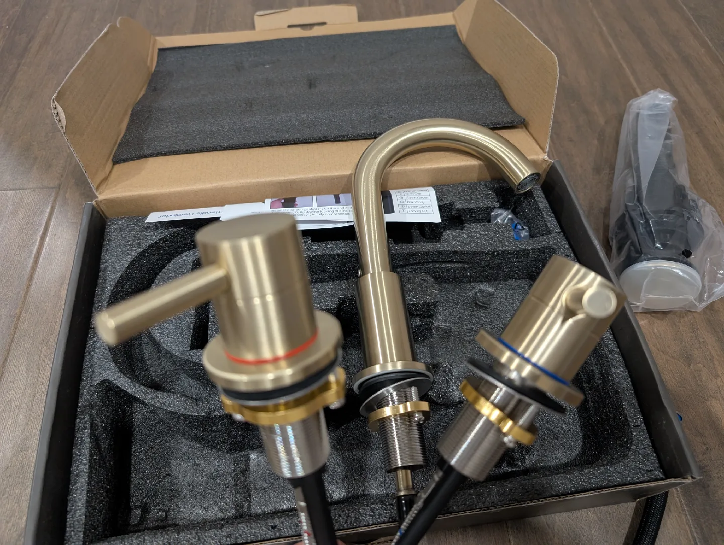 Brand New Gold Bathroom Faucet For Sale image indicator(5)