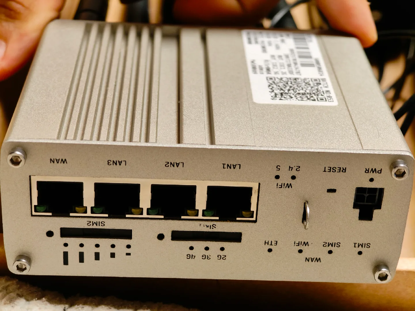 Teltonika RUTX11 Router image indicator(4)