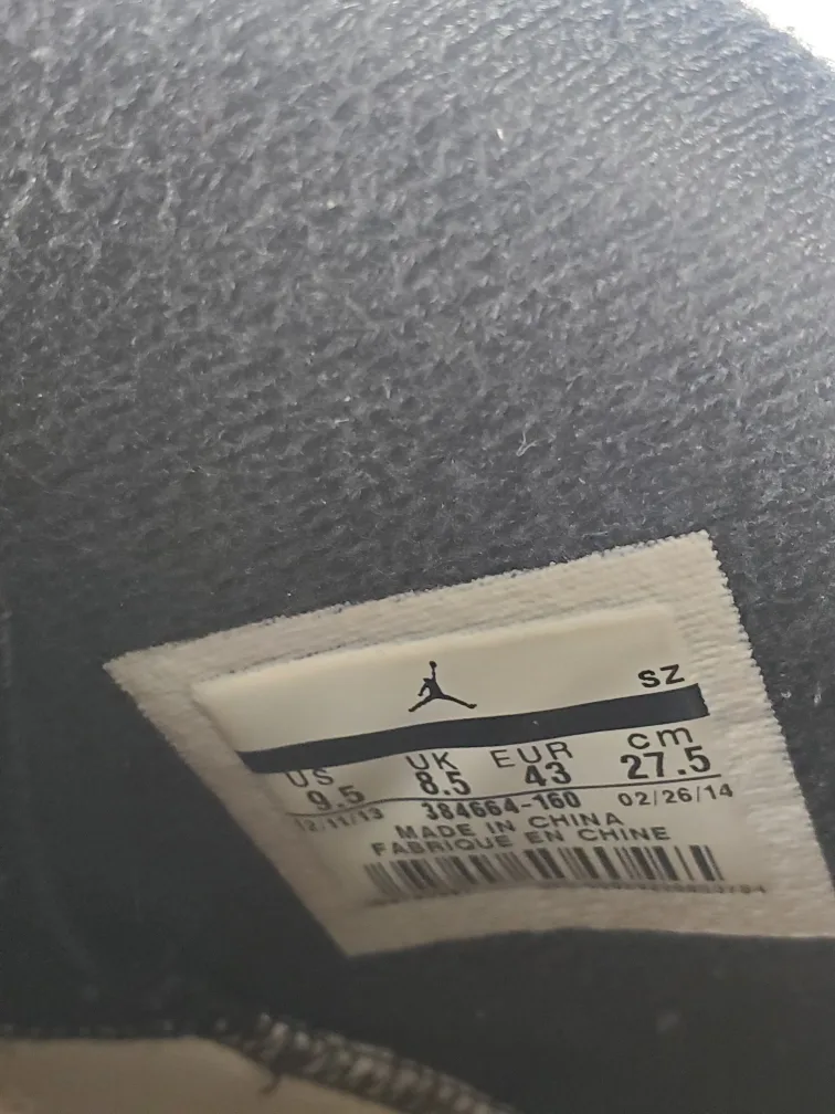 Jordan 6 Retro Carmine 384664-160 Size 9.5 image indicator(5)