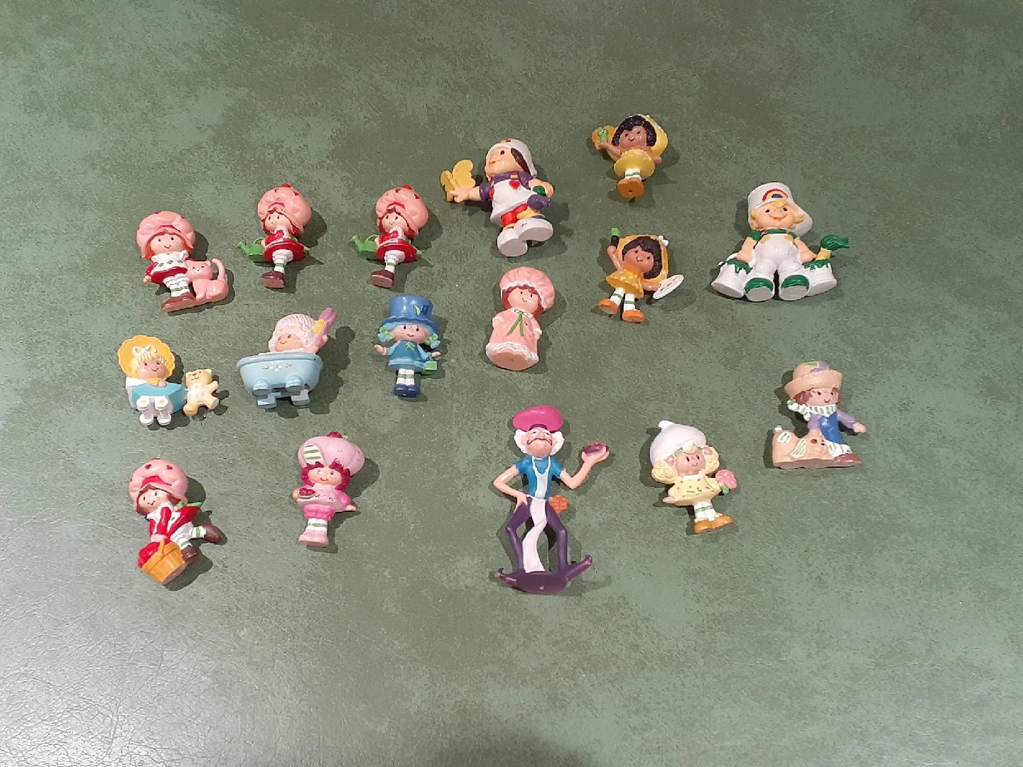 Vintage Strawberry Shortcake Miniatures Lot