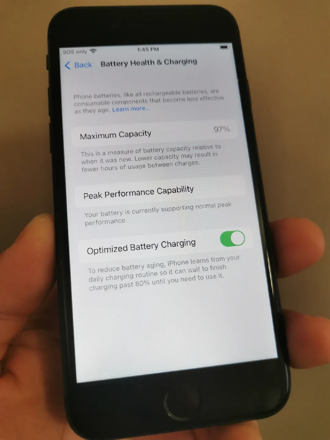 iPhone 8 64G Unlocked 97% battery health image indicator(3)