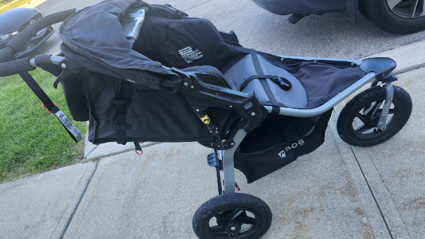 BOB Gear Rambler Jogging Stroller - Black - photo 5