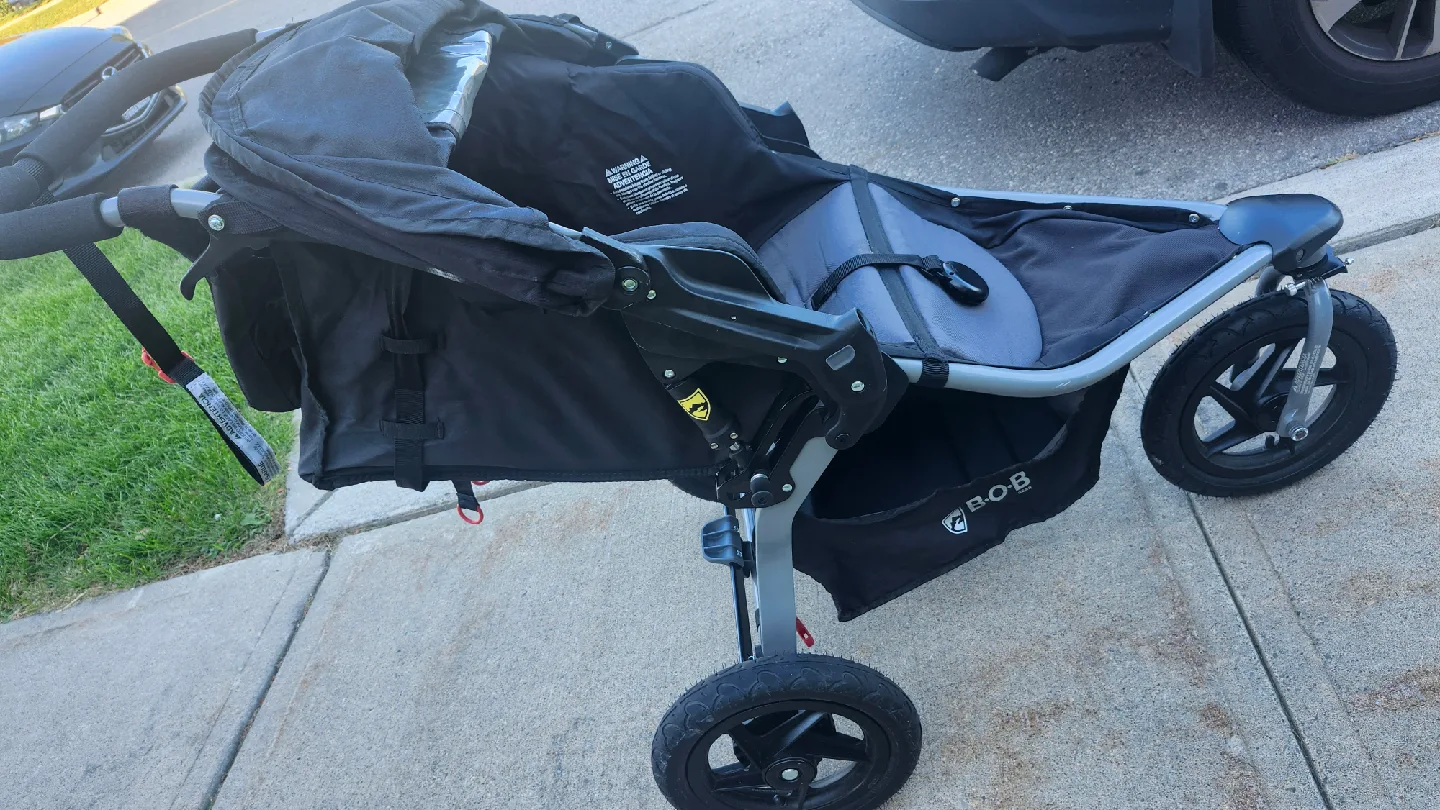 BOB Gear Rambler Jogging Stroller - Black image indicator(5)