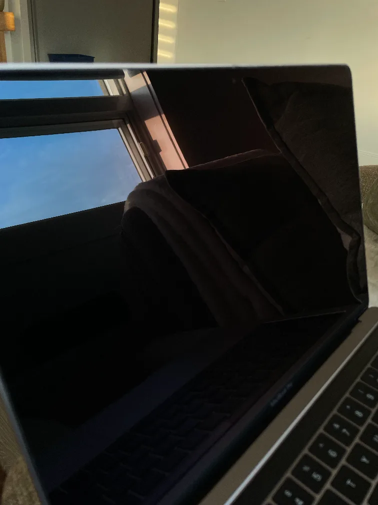 Apple Macbook Air image indicator(4)