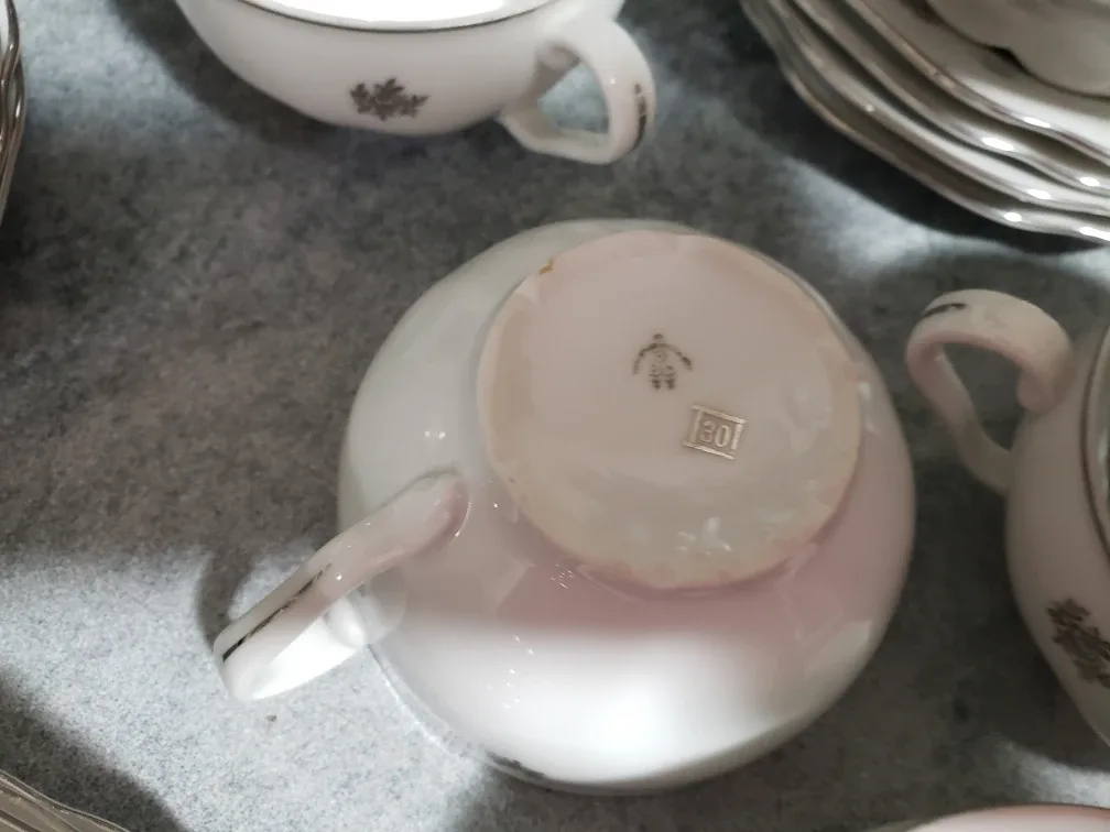 Vintage MCM 38 fine porcelain Tea Set  Silver Maple Leaf image indicator(6)