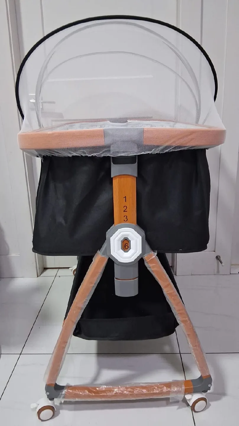 Baby Bassinet with Mosquito Net image indicator(5)