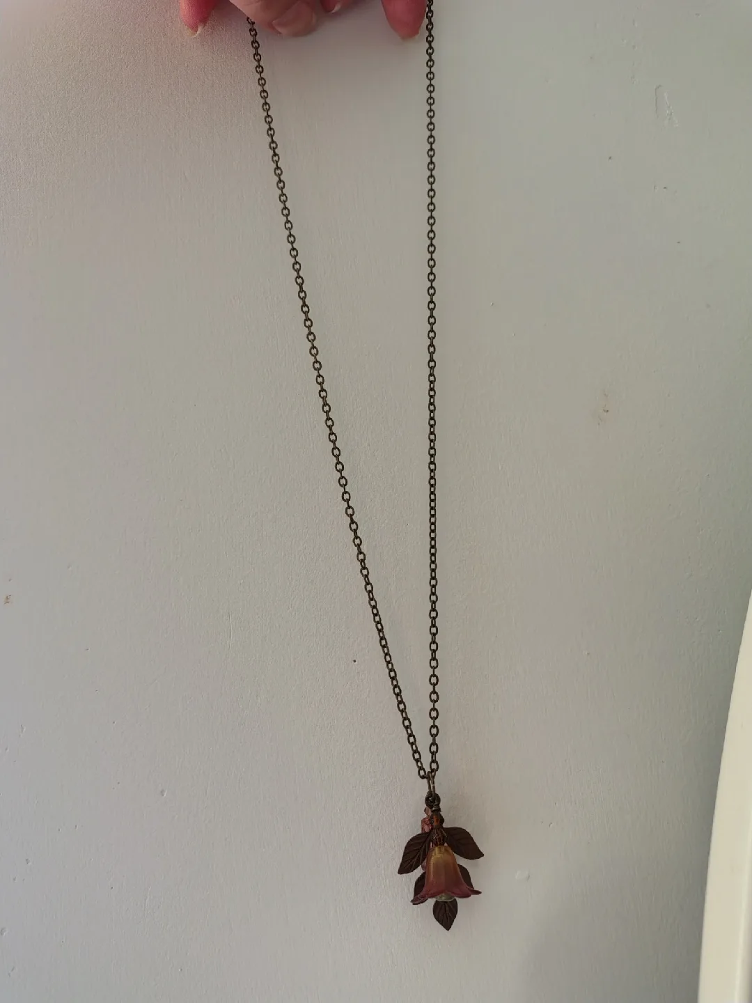 Flower and Leaf Necklace image indicator(3)