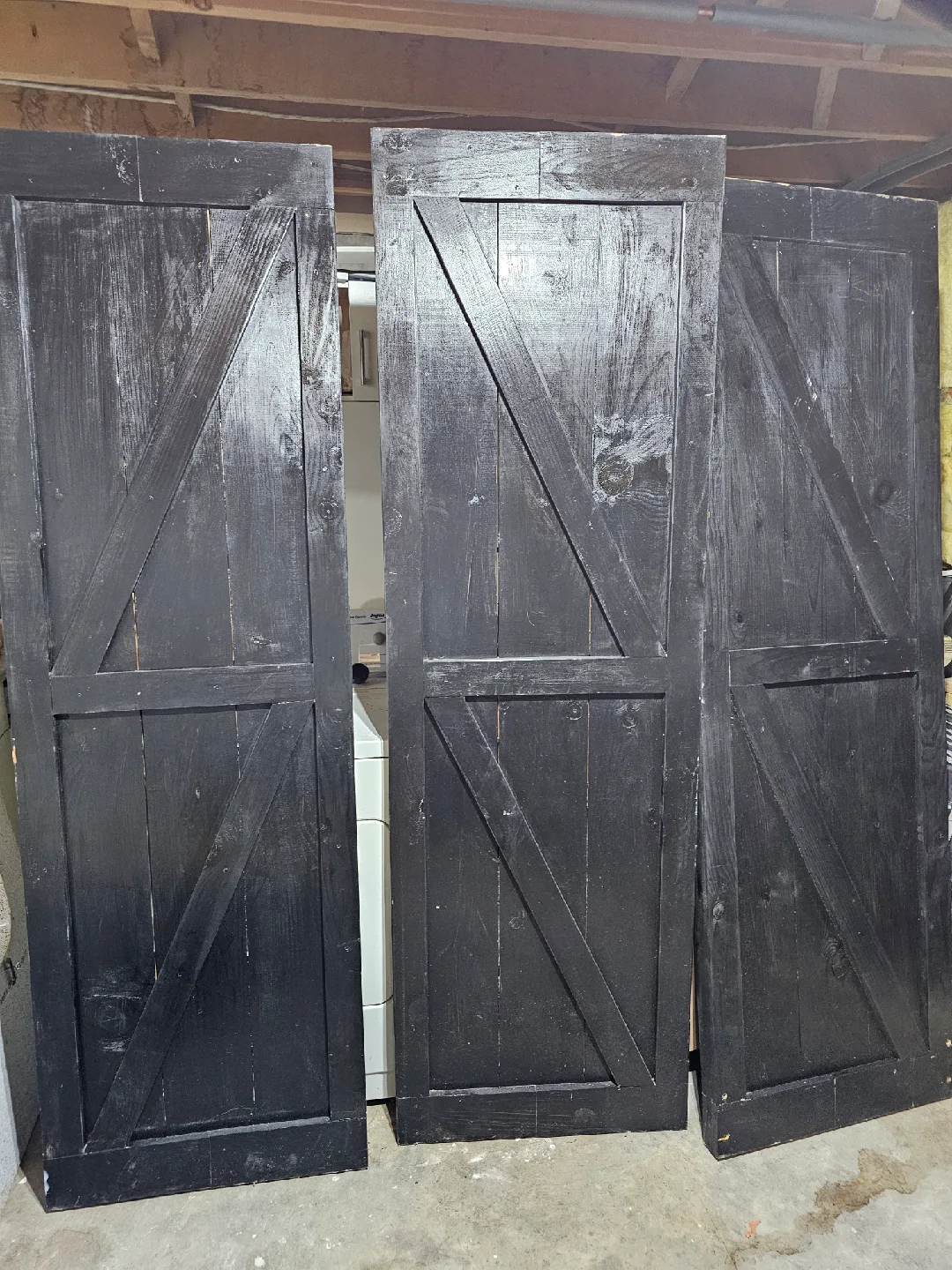 Black Wooden Barn Doors image indicator(3)