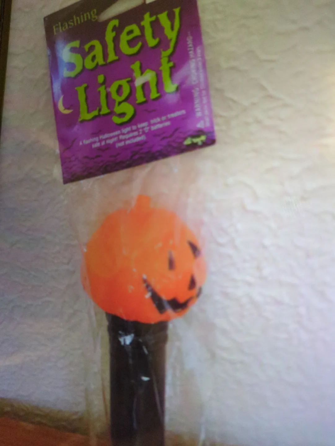Flashing Safety Halloween light 🥕 thumbnail