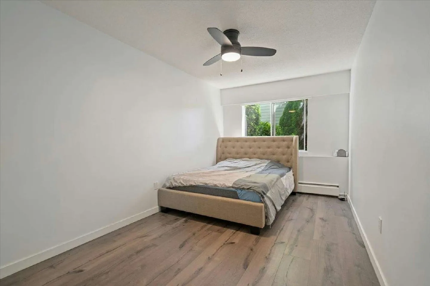 apartment for rent image indicator(6)