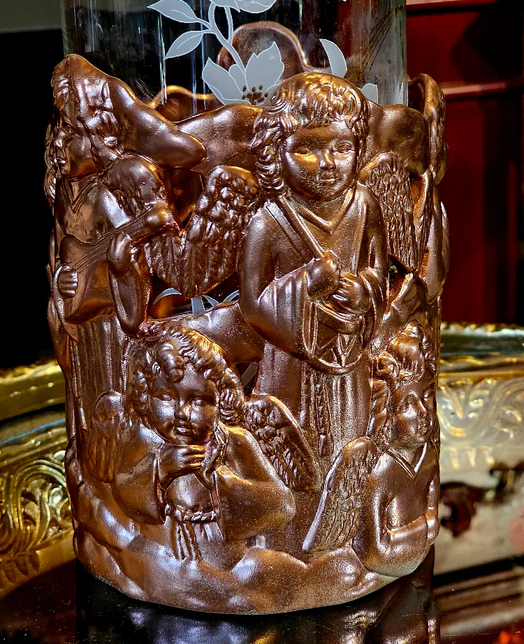 Angel Cherub Vase Candle Holder image indicator(2)