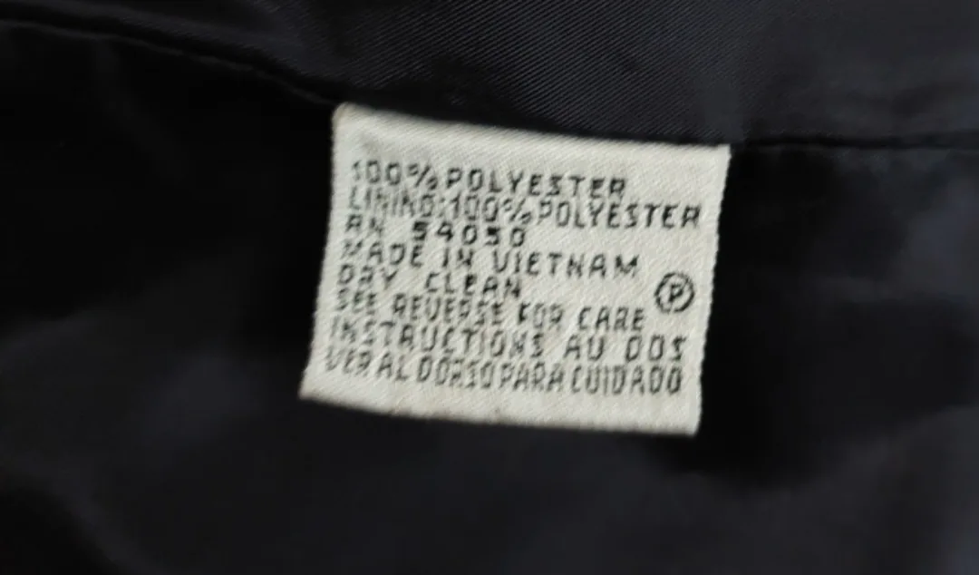 Collections for Le Suit - Size 12P Navy Blue Blazer image indicator(6)