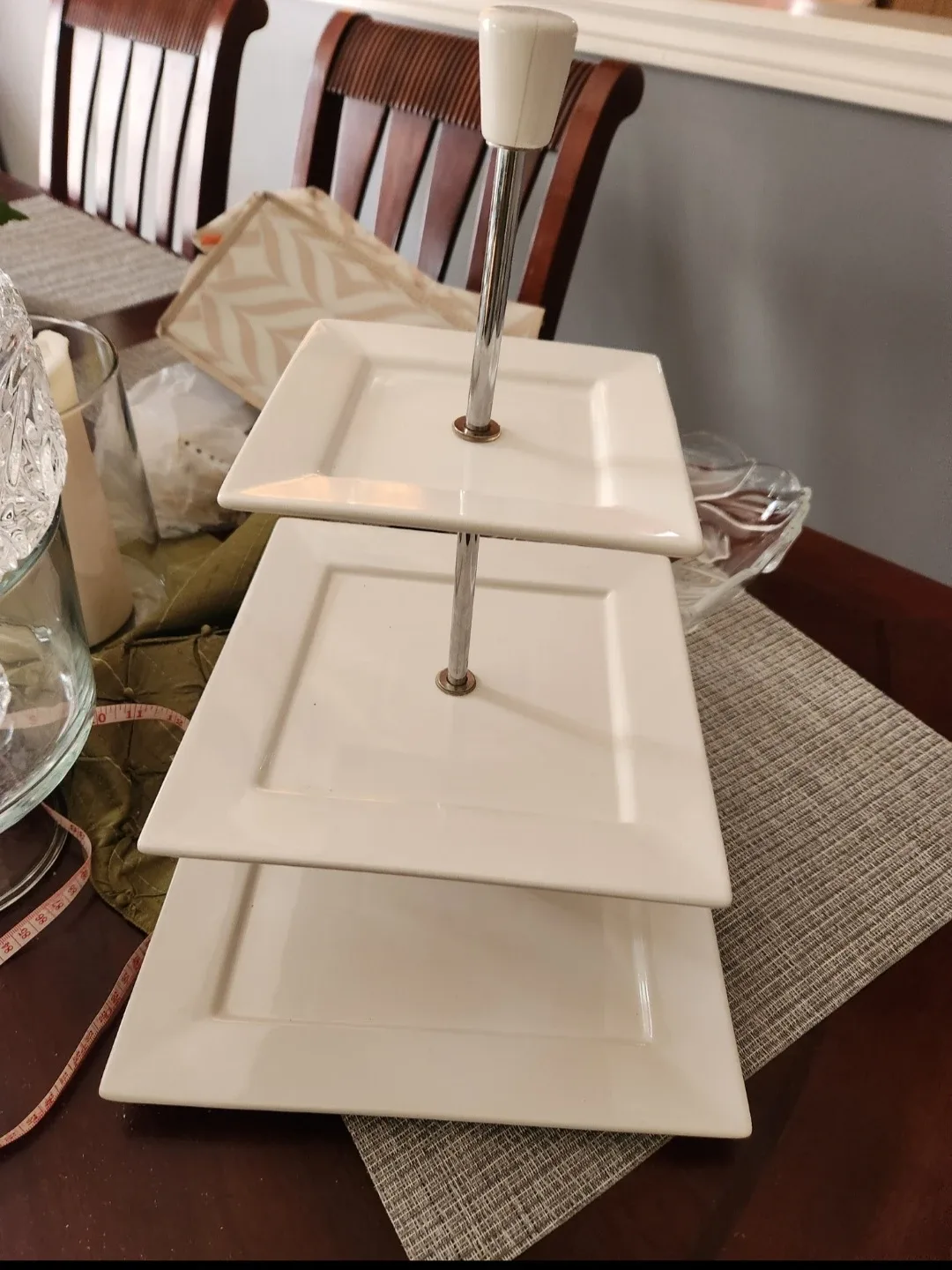 3-Tier Square Dessert Stand image indicator(2)