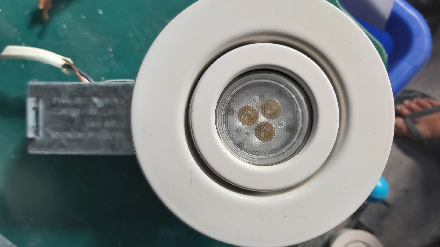 Recessed LED Ceiling Light - 3 inch - photo 4