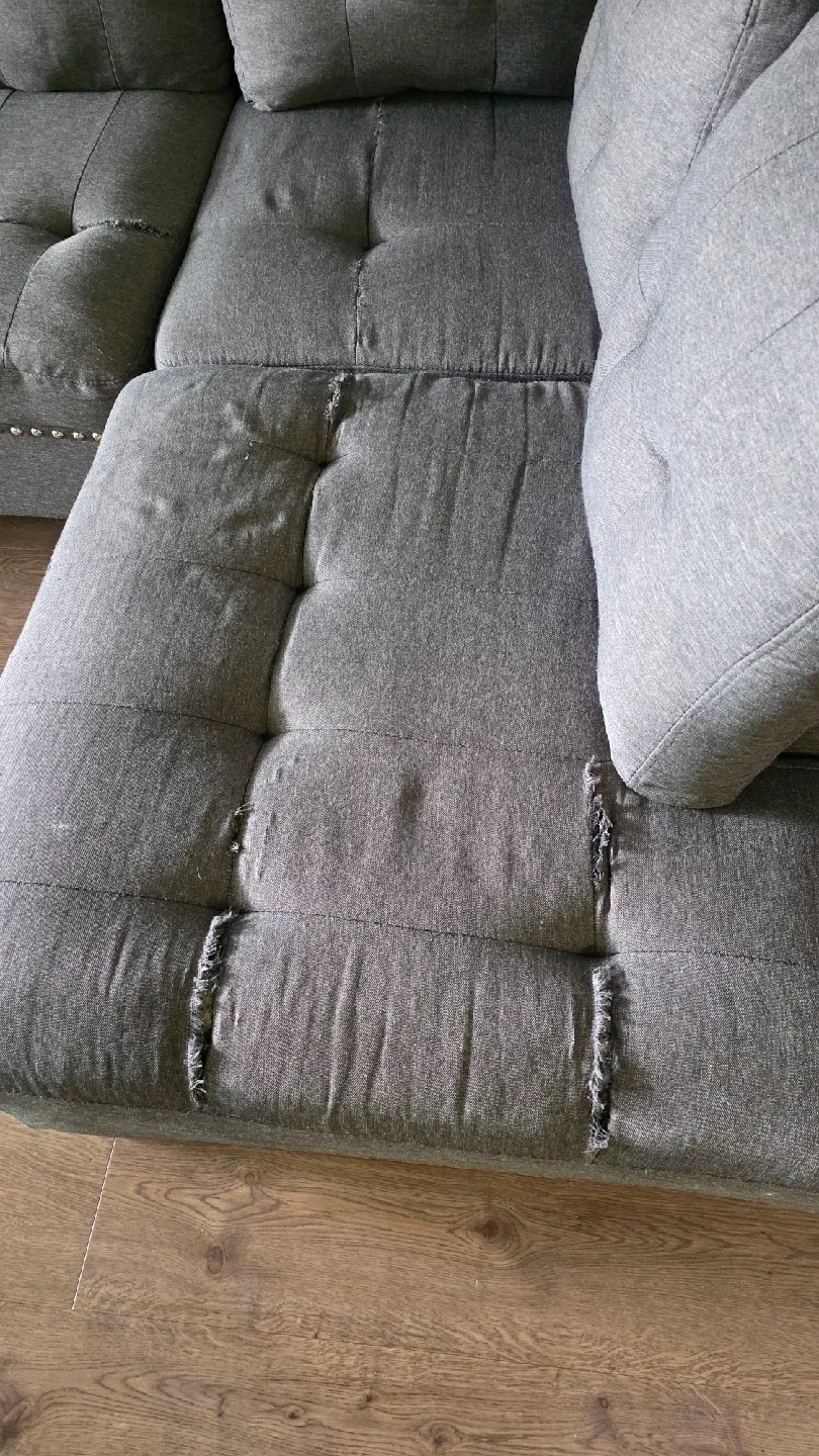 Grey Sectional Sofa image indicator(6)