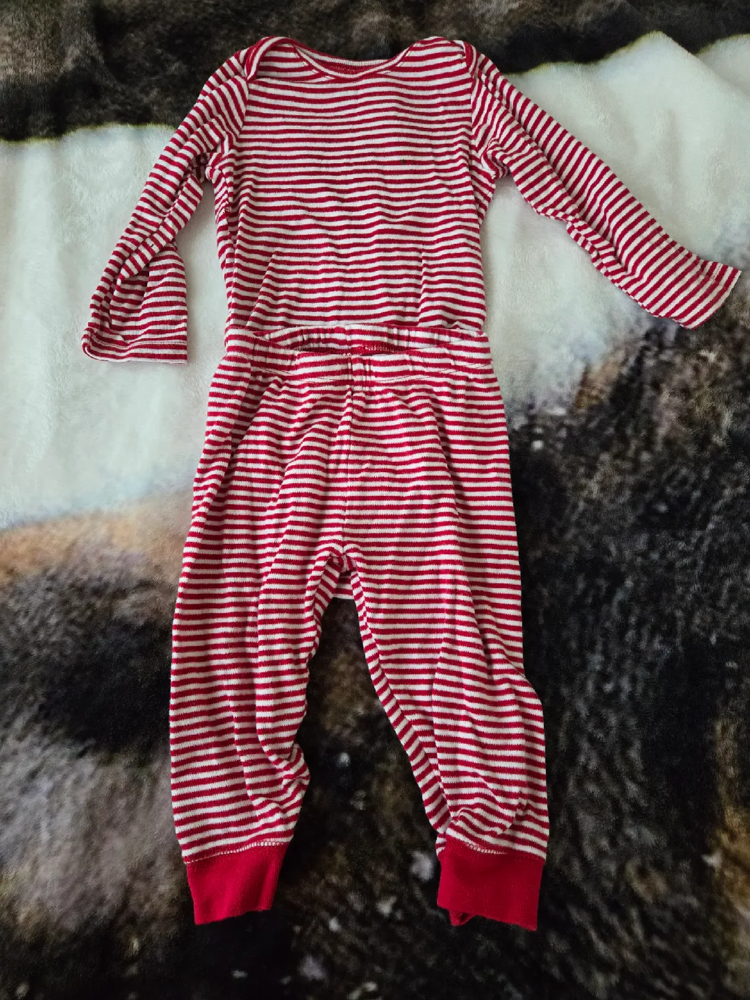 Red & White Striped Reindeer Pajamas image indicator(2)