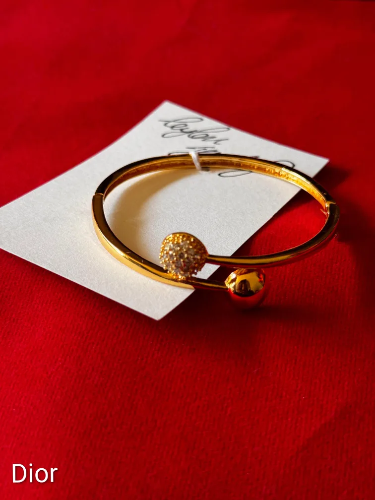 Gold plated Bangle Bracelets set image indicator(7)
