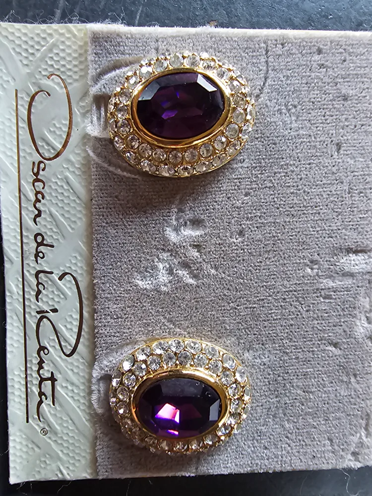 ❤️ Oscar de la Renta Necklace & Earrings Set image indicator(6)