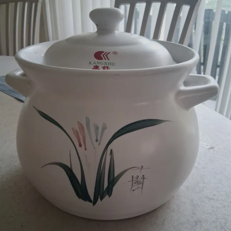 Ceramic Pot thumbnail