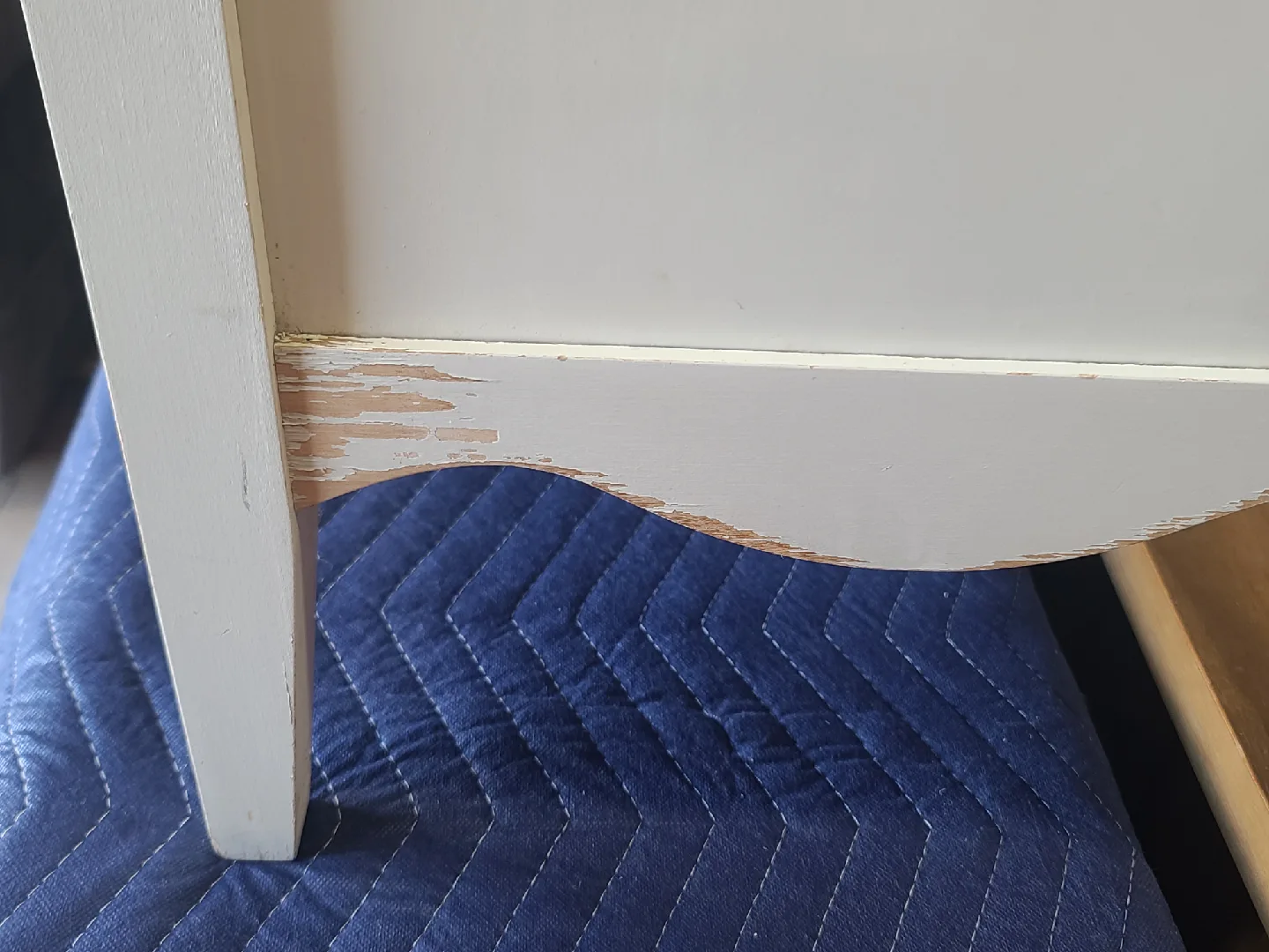 PAIR OF 1 DRAWER BARNET NIGHTSTANDS image indicator(4)