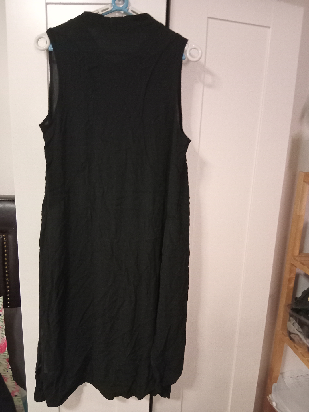 Black Sleeveless Dress with Hand Design - photo 5