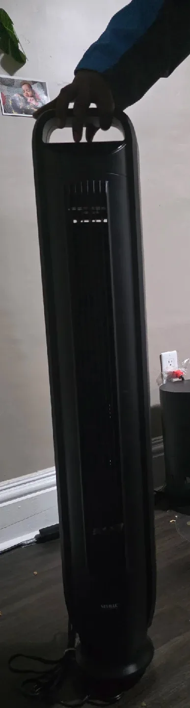 Seville Tower Fan - Black image indicator(2)