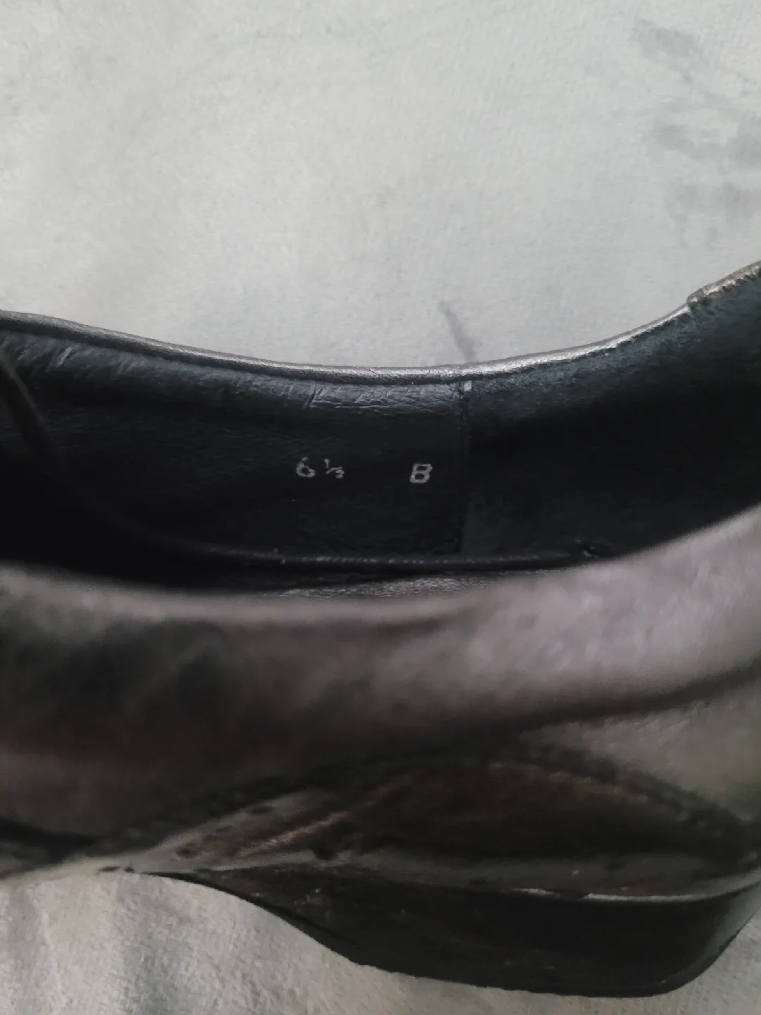 Roberto Capucci Metallic Grey Lace-up Shoes - Size 6.5🥕 image indicator(3)