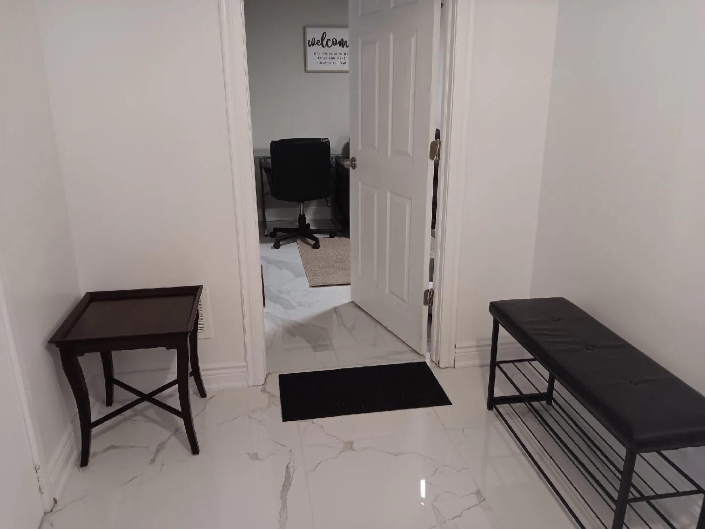 Private Basement Near Pearson Airport & Humber image indicator(2)