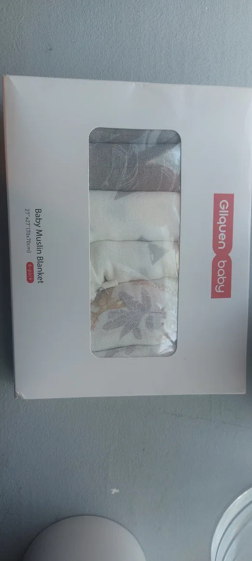 Baby Items: Huggies, Amor Bebe, Momcozy, Hopscotch & More image indicator(6)