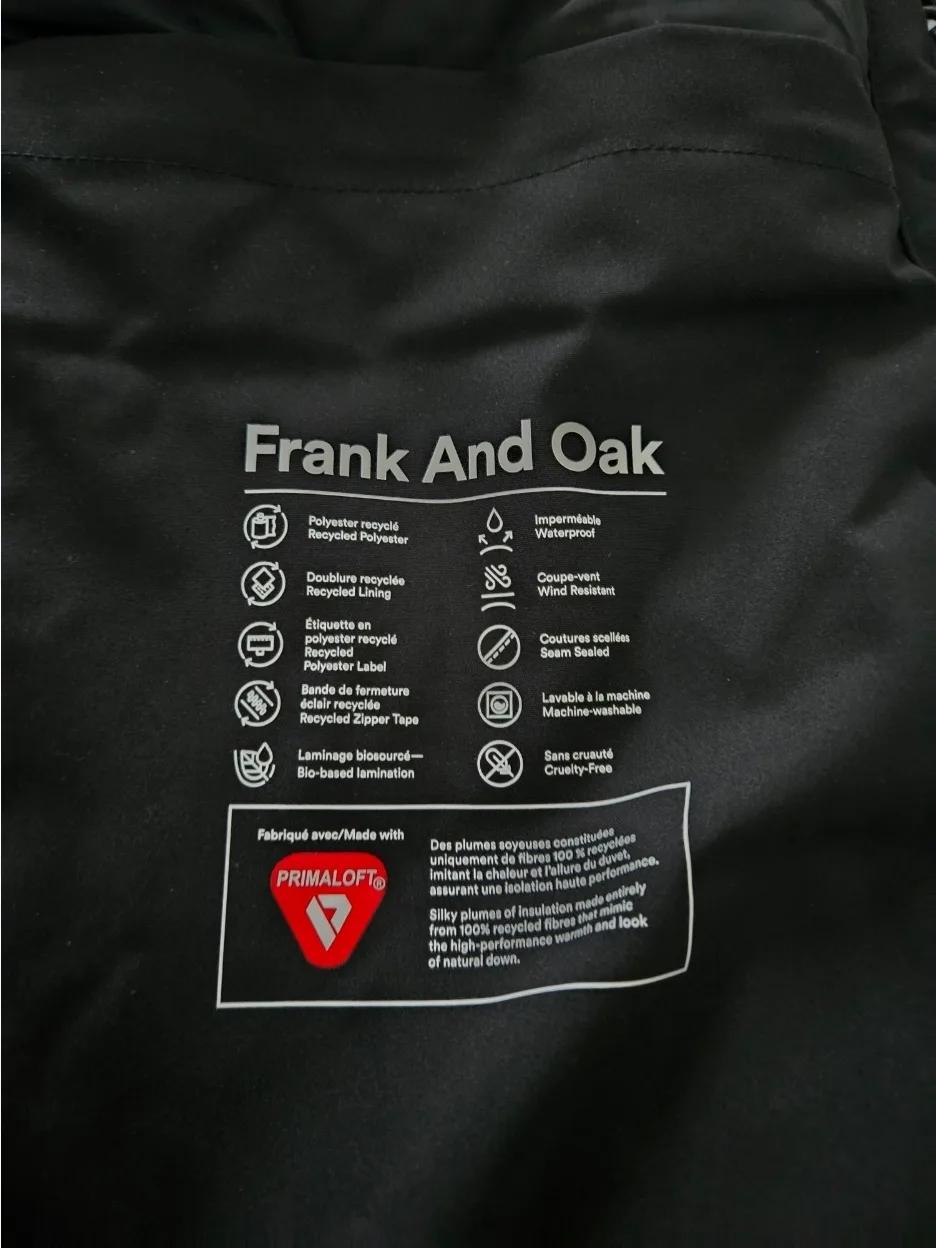 Frank and Oak winter coat image indicator(7)