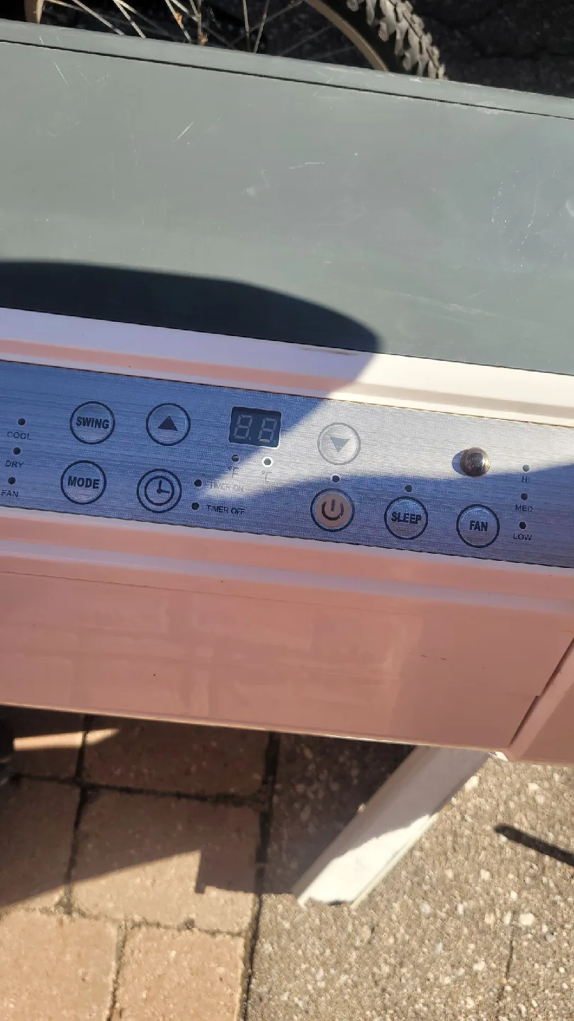 BRADA Portable Air Conditioner/Dehumidifier/Fan image indicator(4)